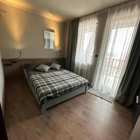 Art Grand Monastery * 팜포로보