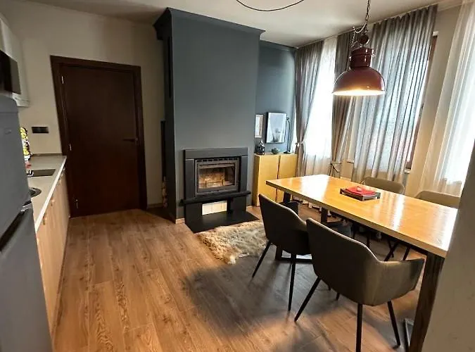 Art Grand Monastery * 팜포로보